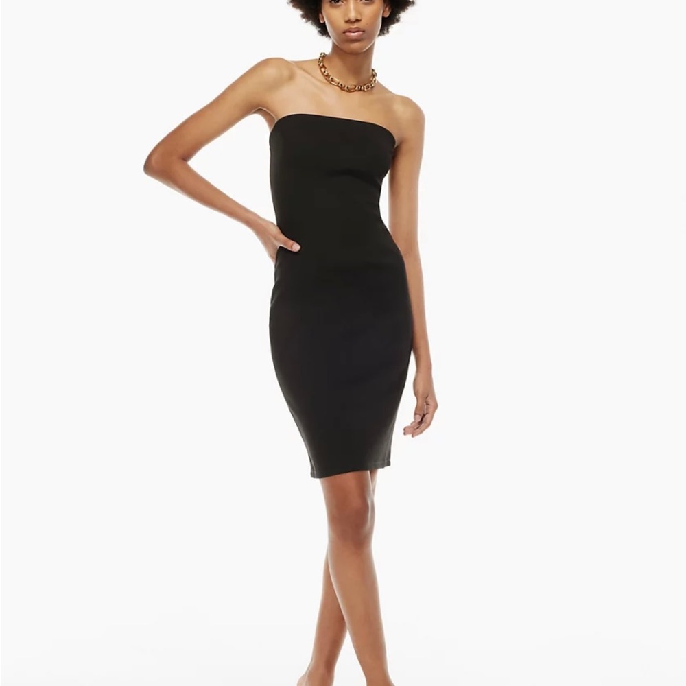 Aritzia Vision Dress by Babaton - Size Medium